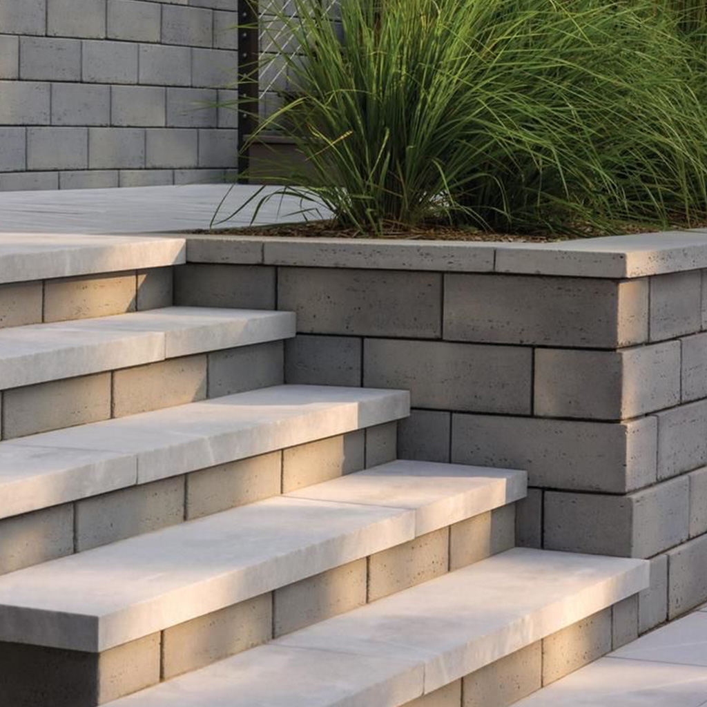amenagement-diamand-image-muret-pave-uni amenagement-diamand-image-muret-pave-uni